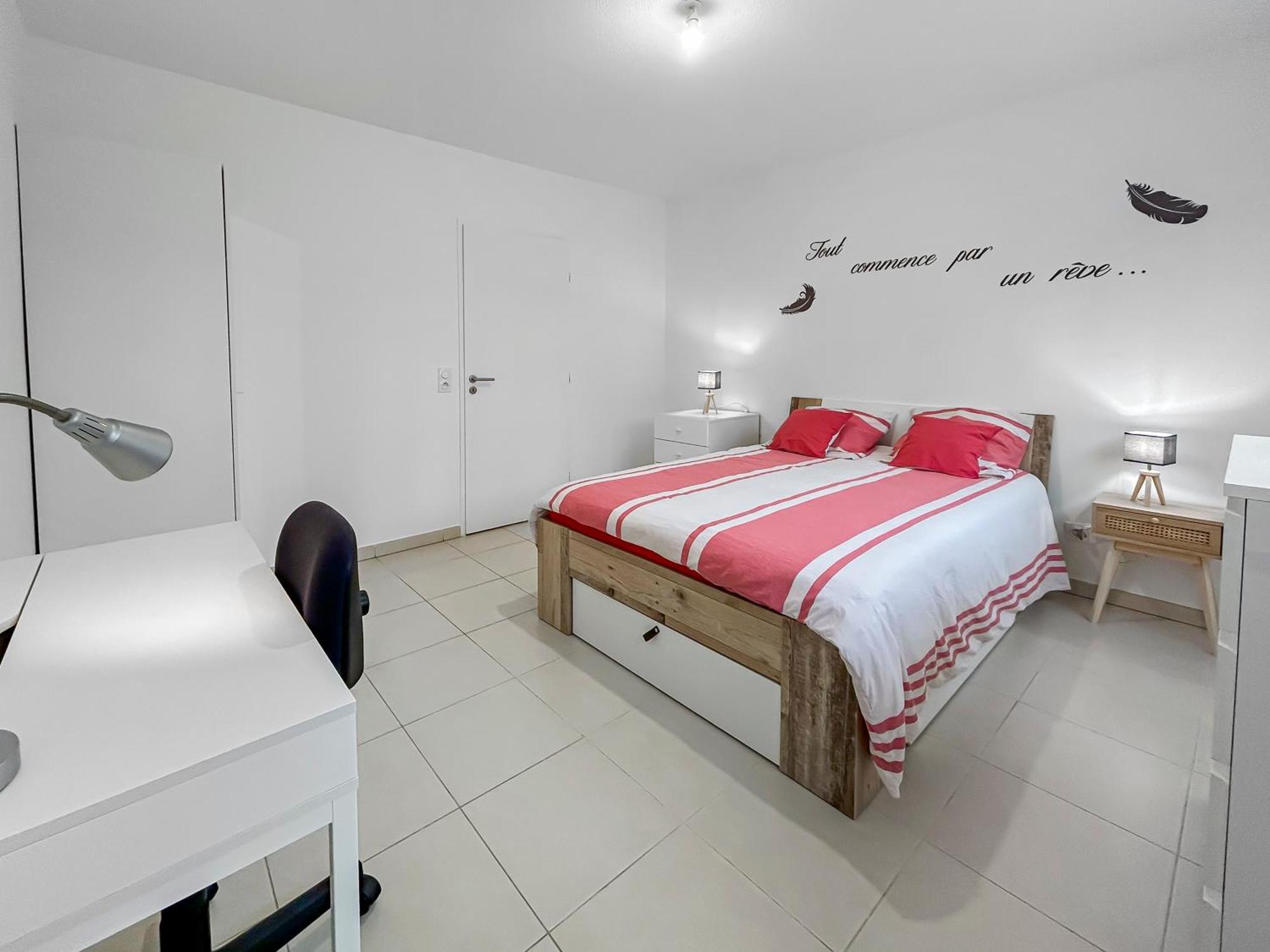 Vivez Lunel-Clim-Wifi Fibre-Parking Prive-Patio T2 Lunel  Bagian luar foto